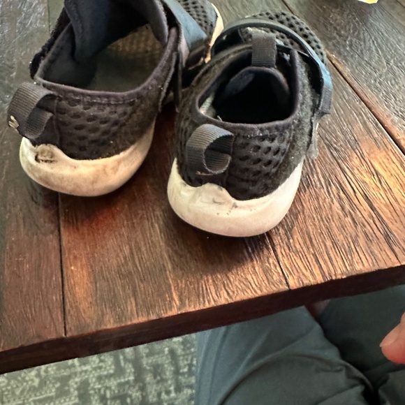 Nike flyease size 13.5 - Picture 3 of 4